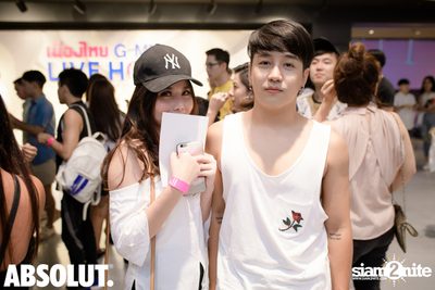 Trasher: Britney is Now at Central World — photo 5