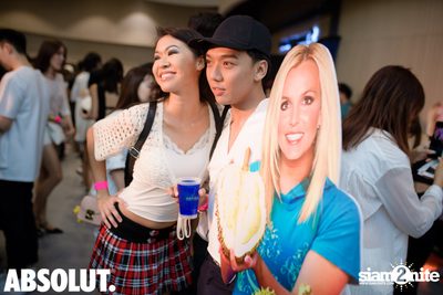 Trasher: Britney is Now at Central World — photo 44