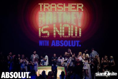 Trasher: Britney is Now at Central World — photo 181