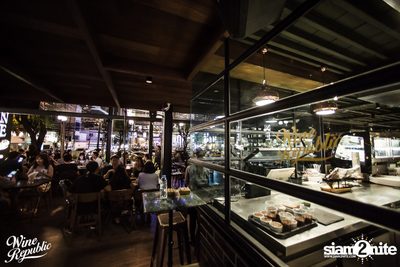 Saturday Night at Wine Republic Thonglor — photo 6