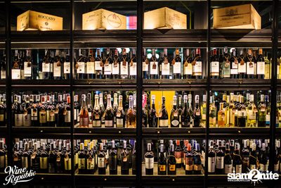 Saturday Night at Wine Republic Thonglor — photo 12