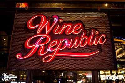 Saturday Night at Wine Republic Thonglor — photo 14