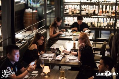 Saturday Night at Wine Republic Thonglor — photo 27