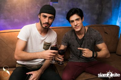 Tasty Tuesdays - Models Night at 8 On Eleven — photo 1