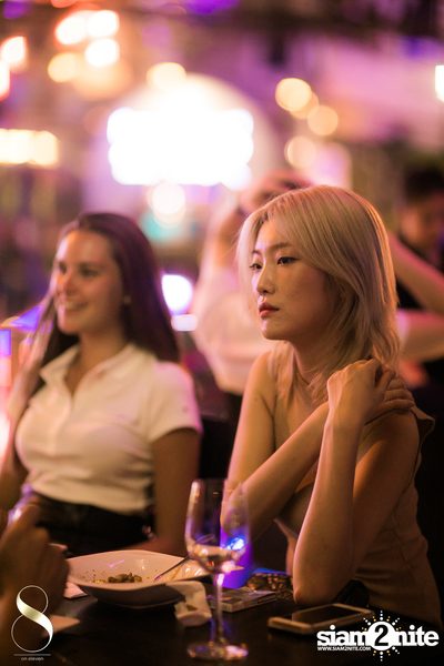 Tasty Tuesdays - Models Night at 8 On Eleven — photo 3