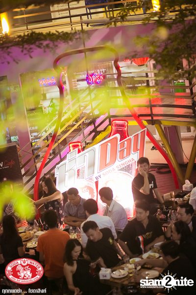 Za Day by Soda Singha: Pause at Luvv Cafe — photo 12