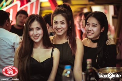 Za Day by Soda Singha: Pause at Luvv Cafe — photo 29
