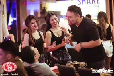 Za Day by Soda Singha: Pause at Luvv Cafe — photo 53