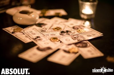 Notorious Bling at Le Café des Stagiaires — photo 9