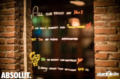 Notorious Bling at Le Café des Stagiaires — photo 26
