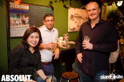 Notorious Bling at Le Café des Stagiaires — photo 47