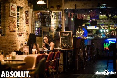 Notorious Bling at Le Café des Stagiaires — photo 54