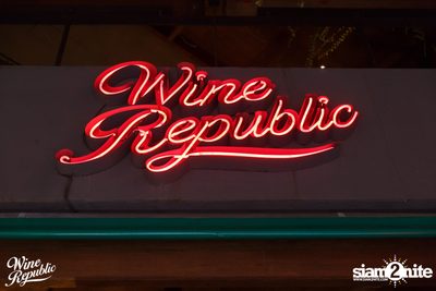Friday Night at Wine Republic Thonglor — photo 7