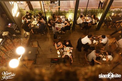 Friday Night at Wine Republic Thonglor — photo 11