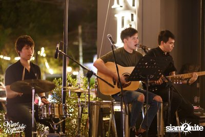 Friday Night at Wine Republic Thonglor — photo 27