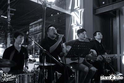 Friday Night at Wine Republic Thonglor — photo 37