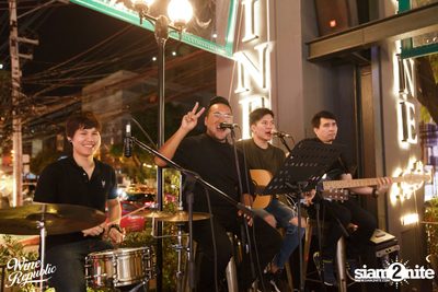 Friday Night at Wine Republic Thonglor — photo 49