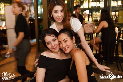 Friday Night at Wine Republic Thonglor — photo 52
