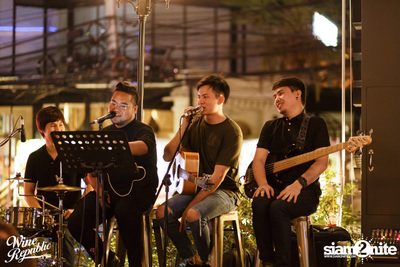 Friday Night at Wine Republic Thonglor — photo 60