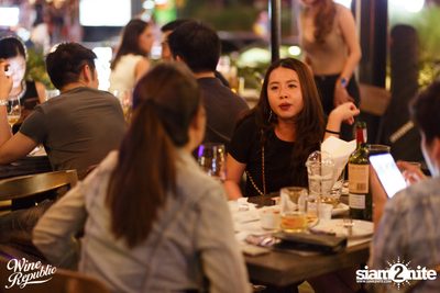 Friday Night at Wine Republic Thonglor — photo 61