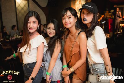 Flure ที่ สวีท ซิกซ์ทีน — photo 60