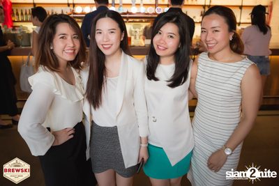 Sparkling Tuesday | Ladies Night at Brewski | Radisson Blu Plaza — photo 12