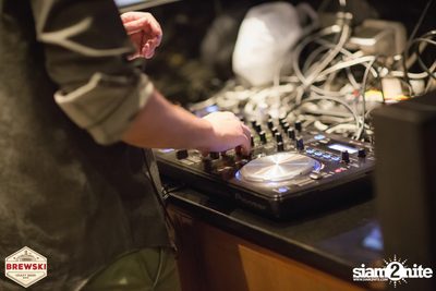 Sparkling Tuesday | Ladies Night at Brewski | Radisson Blu Plaza — photo 28