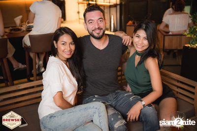 Sparkling Tuesday | Ladies Night at Brewski | Radisson Blu Plaza — photo 46