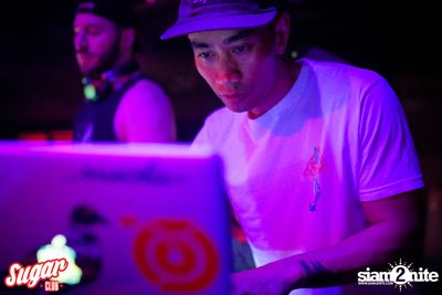 DJ Dopey ที่ ชูการ์ คลับ — photo 27