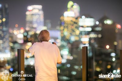 Celebrating 1 year anniversary ที่ ชาร์ แบงคอก — photo 16