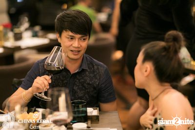 Celebrating 1 year anniversary ที่ ชาร์ แบงคอก — photo 31