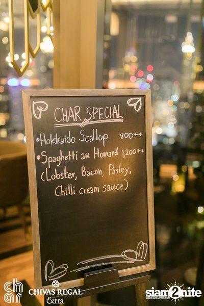 Celebrating 1 year anniversary ที่ ชาร์ แบงคอก — photo 32