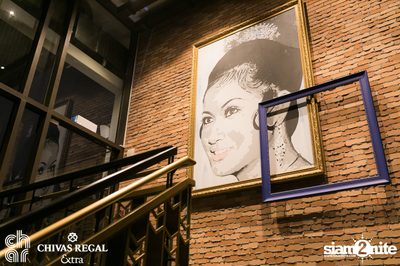 Celebrating 1 year anniversary ที่ ชาร์ แบงคอก — photo 51