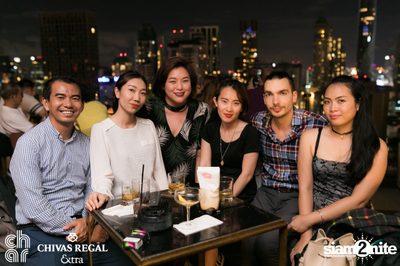 Celebrating 1 year anniversary ที่ ชาร์ แบงคอก — photo 97
