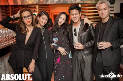 90s Icon Party with VOGUE Magazine at VOGUE Lounge — photo 14