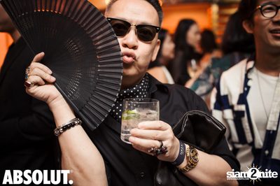 90s Icon Party with VOGUE Magazine at VOGUE Lounge — photo 59