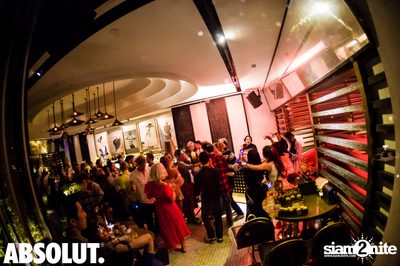 90s Icon Party with VOGUE Magazine at VOGUE Lounge — photo 103