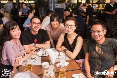 Friday Night at Wine Republic Thonglor — photo 16
