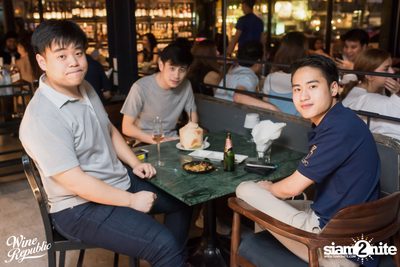Friday Night at Wine Republic Thonglor — photo 18