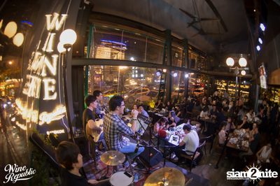 Friday Night at Wine Republic Thonglor — photo 37