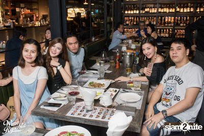 Friday Night at Wine Republic Thonglor — photo 41