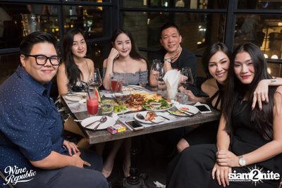 Friday Night at Wine Republic Thonglor — photo 47