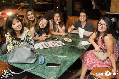 Friday Night at Wine Republic Thonglor — photo 68