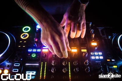 Nick Bril at GLOW — photo 10
