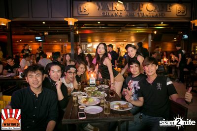 DJ Papermache & MC Sosmile at Warmupcafe Chiangmai — photo 4