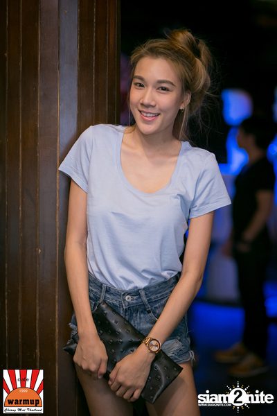 DJ Papermache & MC Sosmile at Warmupcafe Chiangmai — photo 24