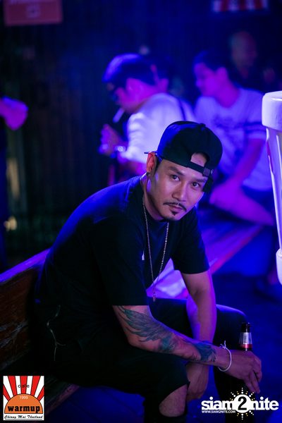 DJ Papermache & MC Sosmile at Warmupcafe Chiangmai — photo 25
