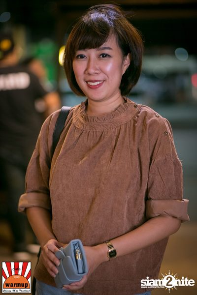 DJ Papermache & MC Sosmile at Warmupcafe Chiangmai — photo 27