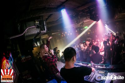 DJ Papermache & MC Sosmile at Warmupcafe Chiangmai — photo 76