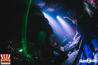 DJ Papermache & MC Sosmile at Warmupcafe Chiangmai — photo 88